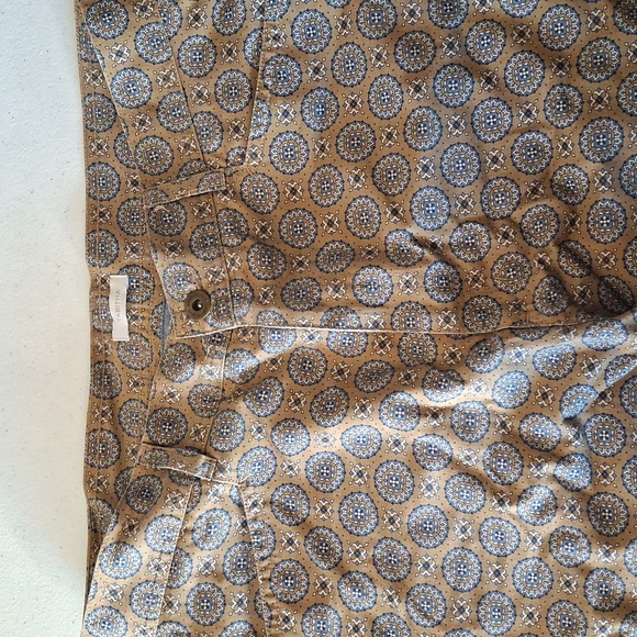 Liz Claiborne Tabitha All-Over Medallion Print Straight Leg Pants Tan Blue 10 - Picture 2 of 5